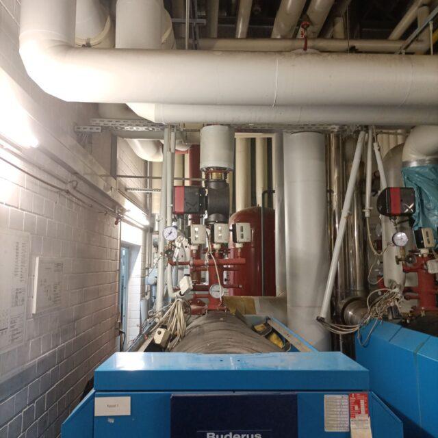 https://g-therm.de/wp-content/uploads/2026/08/G-therm-Bochum-Heizungsbauer-fuer-Industrie-und-Privathaushalt-Projekt_AHAG_Wolf-Kesselanlage_in_Bochum-640x640.jpg